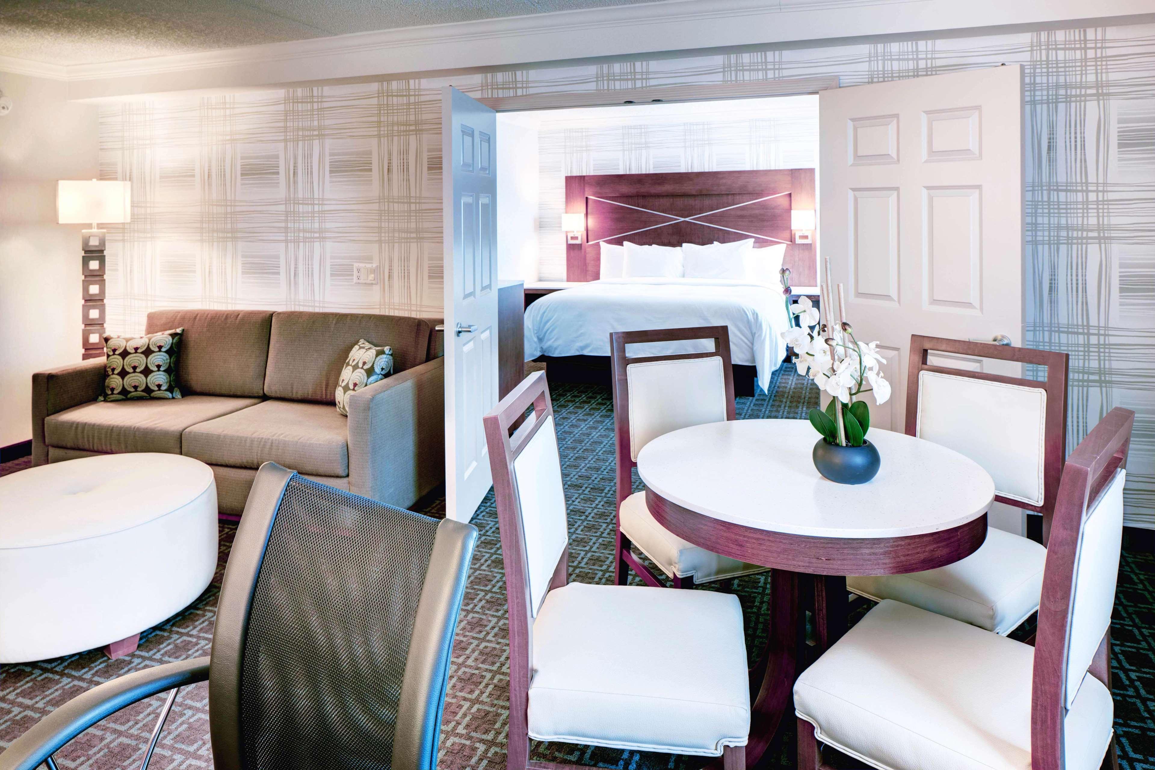 ดับเบิลทรี บาย ฮิลตัน เมดิสัน ดาวน์ทาวน์ Hotel ภายนอก รูปภาพ